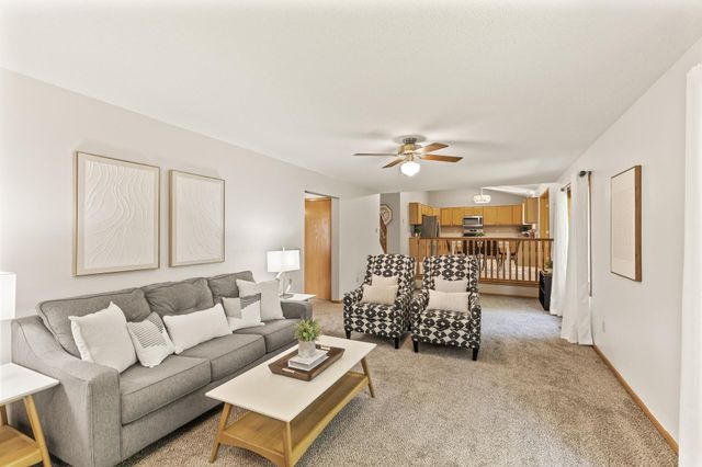 16587 Hudson Avenue, Lakeville, MN 55044