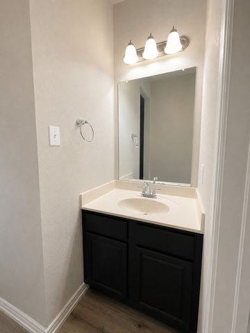 2024 Belshire Court, Fort Worth, TX 76140