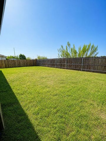 2024 Belshire Court, Fort Worth, TX 76140