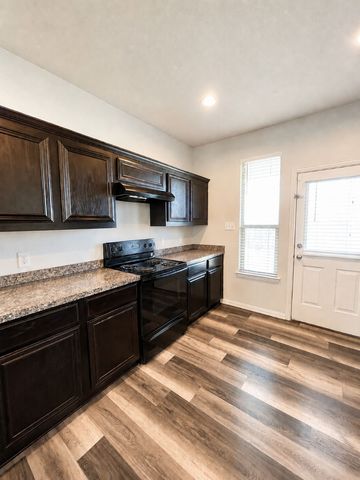 2024 Belshire Court, Fort Worth, TX 76140