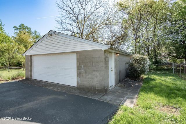 720 Gheens Ave, Louisville, KY 40214
