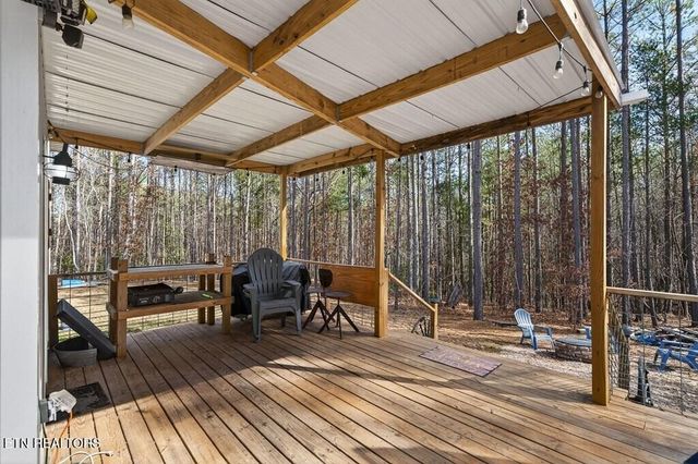 1780 Wolfhaven Rd, Spencer, TN 38585