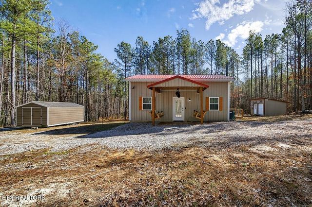 1780 Wolfhaven Rd, Spencer, TN 38585