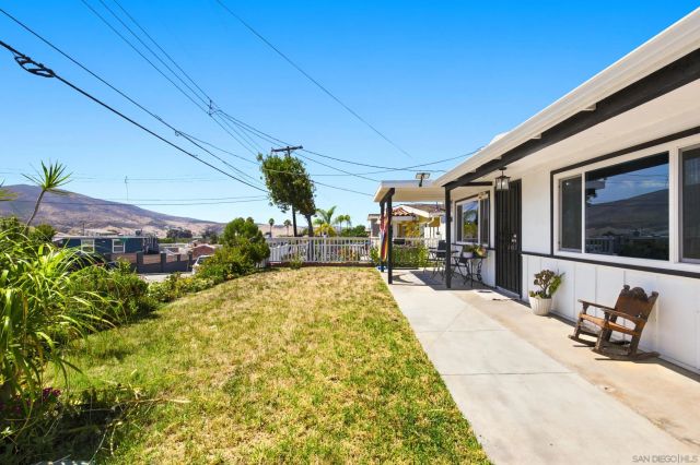 628 San Miguel St, Spring Valley, CA 91977