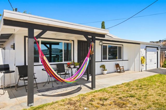 628 San Miguel St, Spring Valley, CA 91977