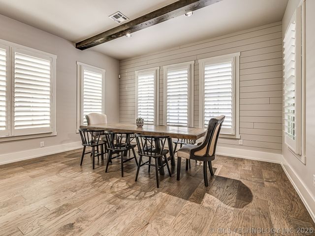 13 Redbud Street, Carlton Landing, OK 74432