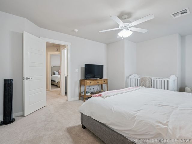 13 Redbud Street, Carlton Landing, OK 74432