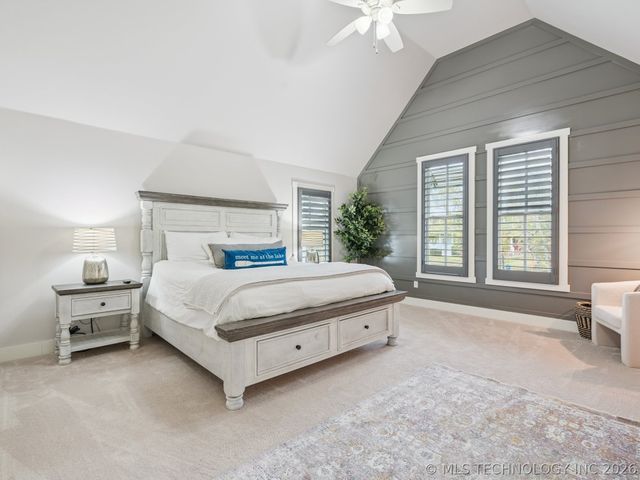 13 Redbud Street, Carlton Landing, OK 74432