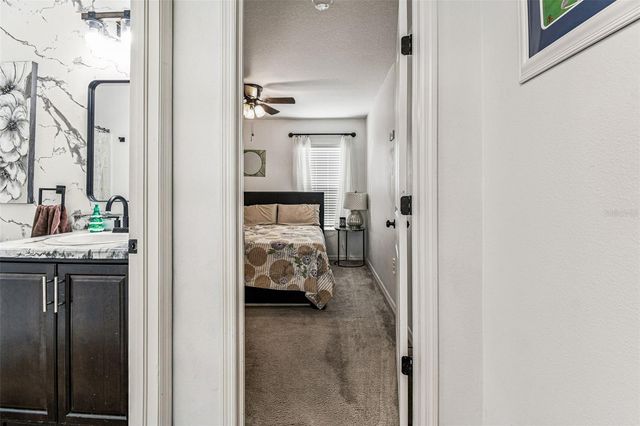 10403 LAGUNA PLAINS DRIVE, Riverview, FL 33578