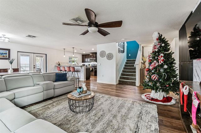 10403 LAGUNA PLAINS DRIVE, Riverview, FL 33578