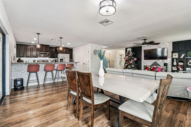 10403 LAGUNA PLAINS DRIVE, Riverview, FL 33578