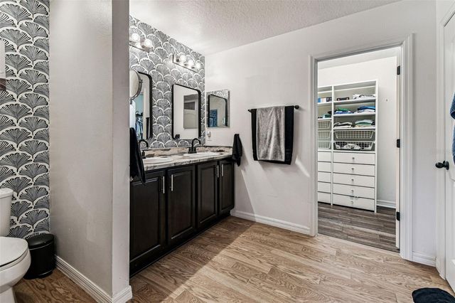 10403 LAGUNA PLAINS DRIVE, Riverview, FL 33578