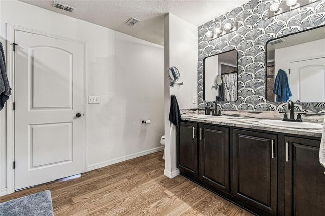 10403 LAGUNA PLAINS DRIVE, Riverview, FL 33578