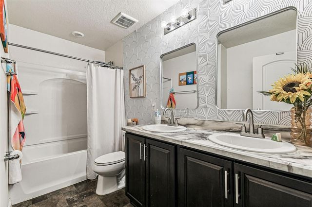 10403 LAGUNA PLAINS DRIVE, Riverview, FL 33578