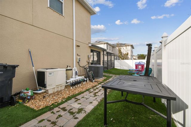 10403 LAGUNA PLAINS DRIVE, Riverview, FL 33578