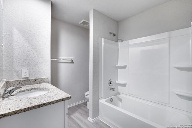 13031 Heathers Sun, St Hedwig, TX 78152