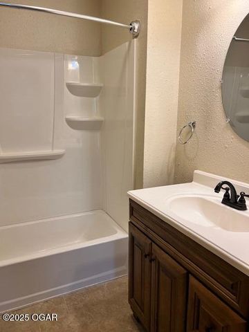 317 Mc Connell Avenue, Joplin, MO 64801