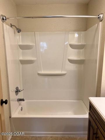 317 Mc Connell Avenue, Joplin, MO 64801