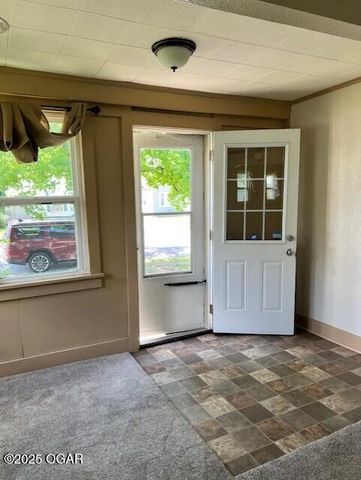 317 Mc Connell Avenue, Joplin, MO 64801