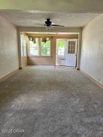 317 Mc Connell Avenue, Joplin, MO 64801