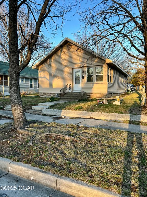 317 Mc Connell Avenue, Joplin, MO 64801