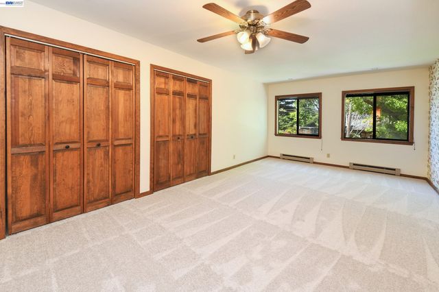 1002 El Curtola Blvd, Lafayette, CA 94595