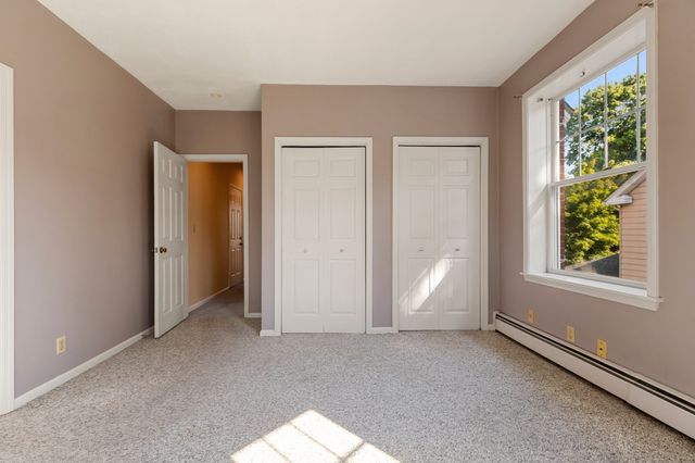 42 Broad St 3, Salem, MA 01970