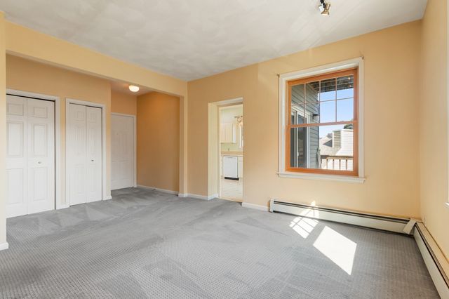 42 Broad St 3, Salem, MA 01970