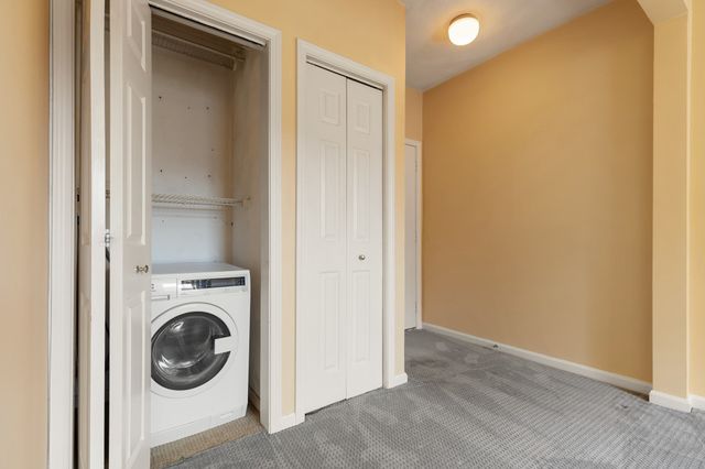 42 Broad St 3, Salem, MA 01970