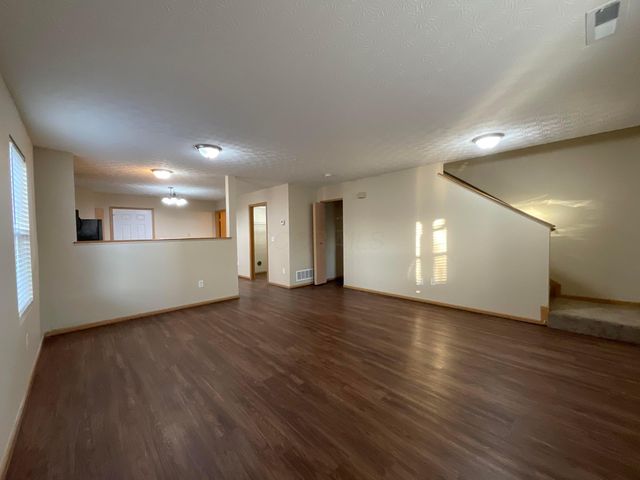 7474 Canal Highlands Boulevard, Canal Winchester, OH 43110