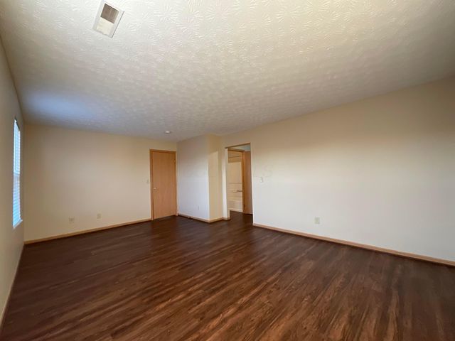 7474 Canal Highlands Boulevard, Canal Winchester, OH 43110