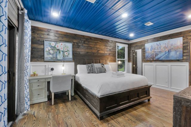 1014 Lakeview Cir, Ashland City, TN 37015