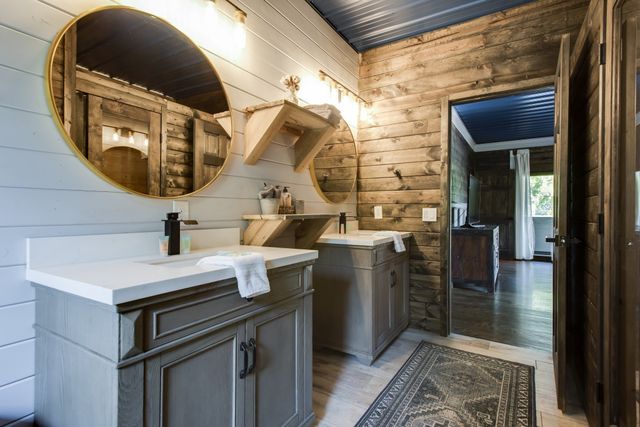 1014 Lakeview Cir, Ashland City, TN 37015