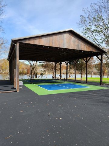 1014 Lakeview Cir, Ashland City, TN 37015