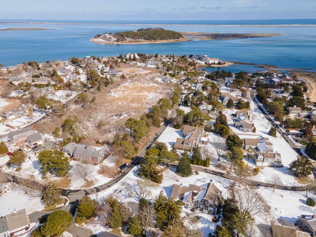 16 Old Salt Works Road, Chatham, MA 02633