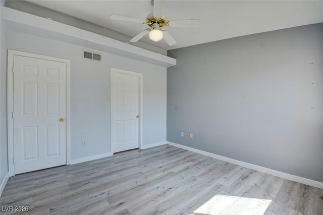 950 Seven Hills Drive 2026, Henderson, NV 89052