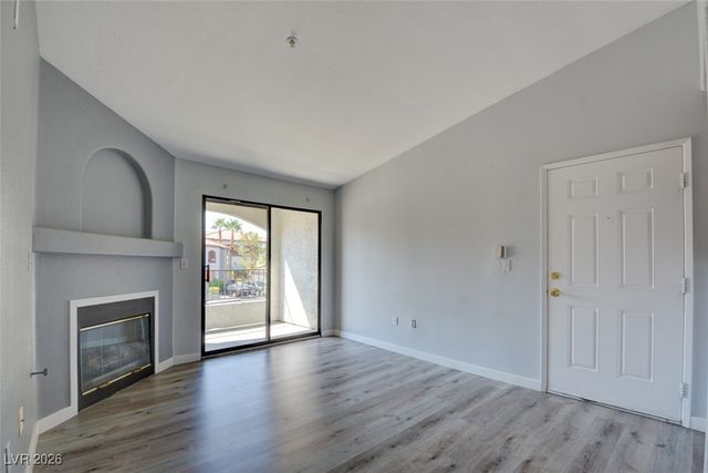 950 Seven Hills Drive 2026, Henderson, NV 89052