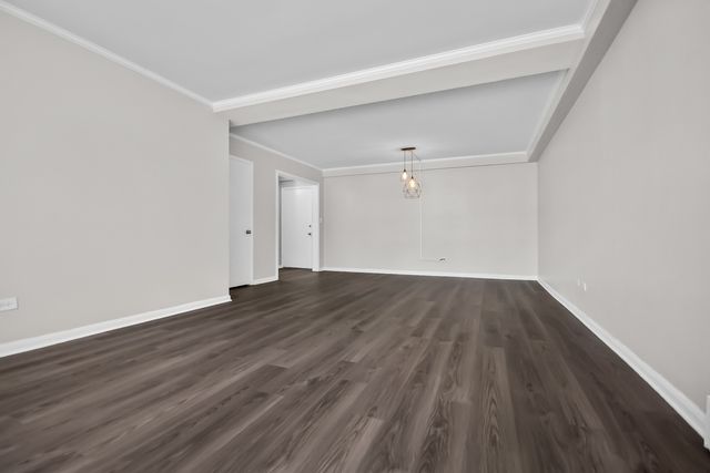 2230 Central Street G, Evanston, IL 60201