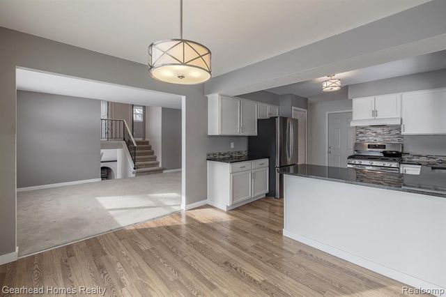 12749 Shaffer Road, Davisburg, MI 48350