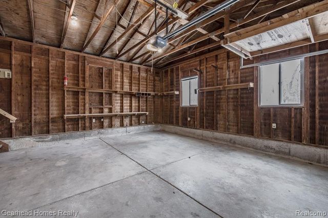 12749 Shaffer Road, Davisburg, MI 48350