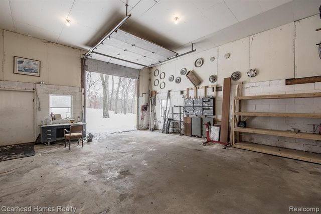 12749 Shaffer Road, Davisburg, MI 48350