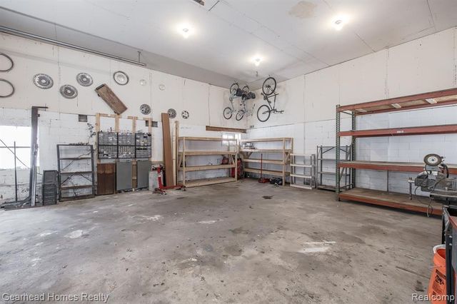 12749 Shaffer Road, Davisburg, MI 48350