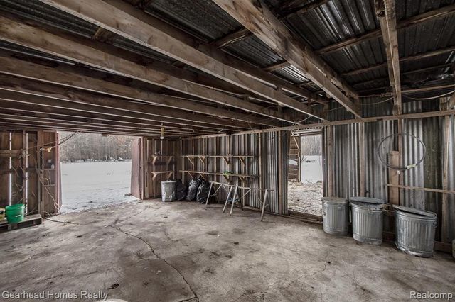 12749 Shaffer Road, Davisburg, MI 48350