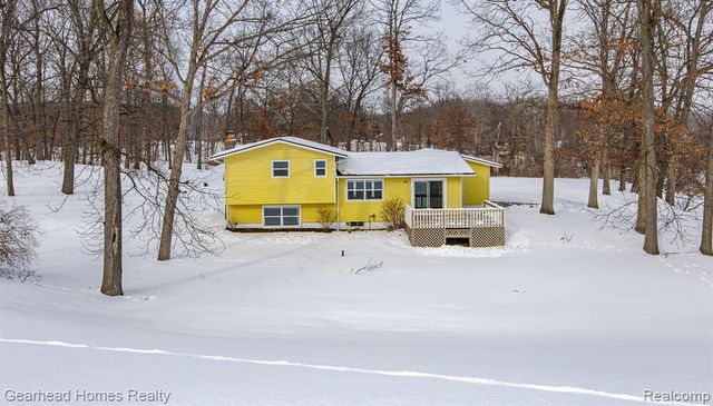 12749 Shaffer Road, Davisburg, MI 48350
