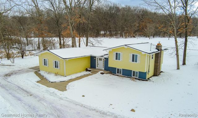 12749 Shaffer Road, Davisburg, MI 48350