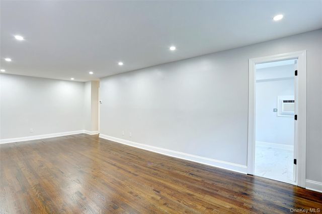 180 Kearsing Parkway B, Monsey, NY 10952