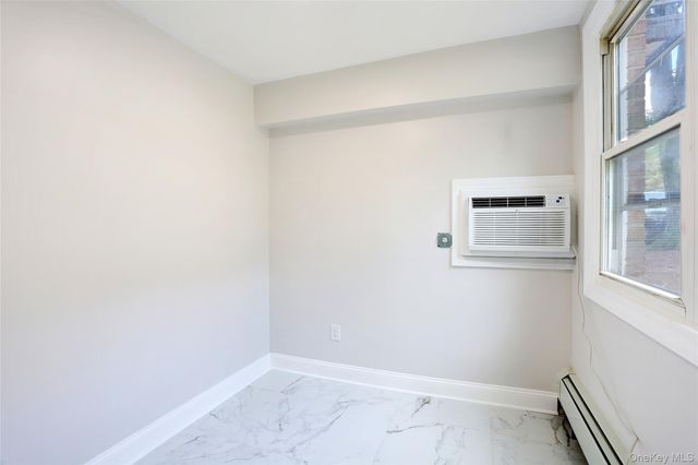 180 Kearsing Parkway B, Monsey, NY 10952