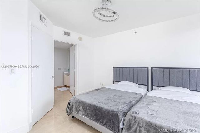 1830 S Ocean Drive 1606, Hallandale Beach, FL 33009