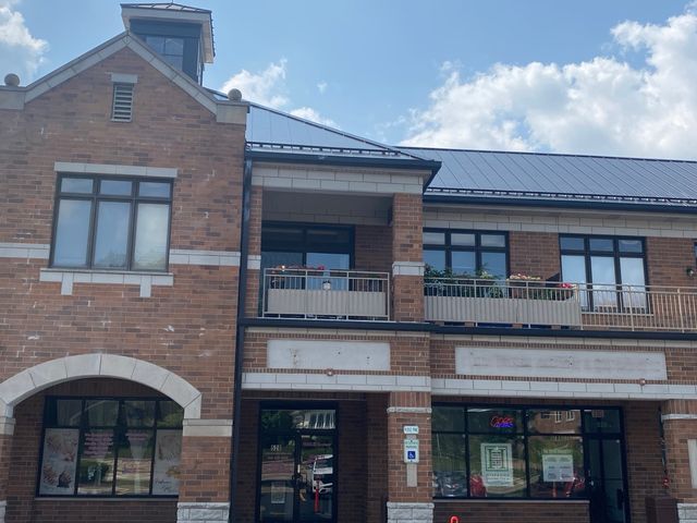 550 MAIN Street 215, West Chicago, IL 60185