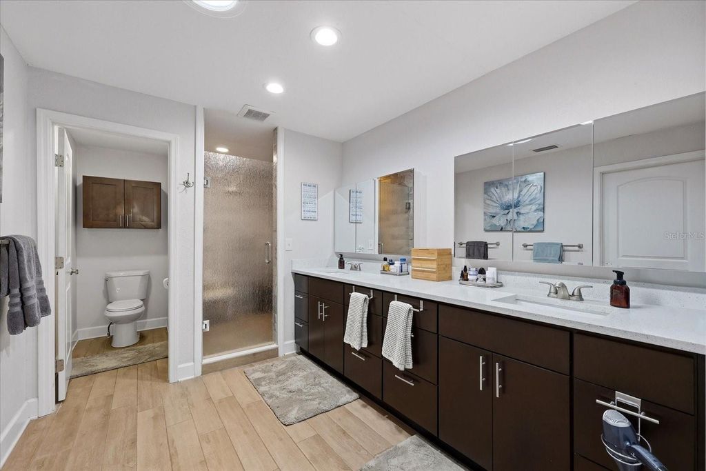 Image 27 of property listing at 30424 HILLSIDE LANE, Wesley Chapel, FL 33545